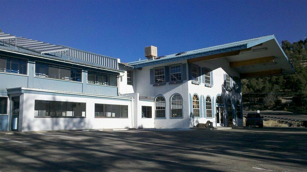 Swiss Chalet Inn Ruidoso Buitenkant foto